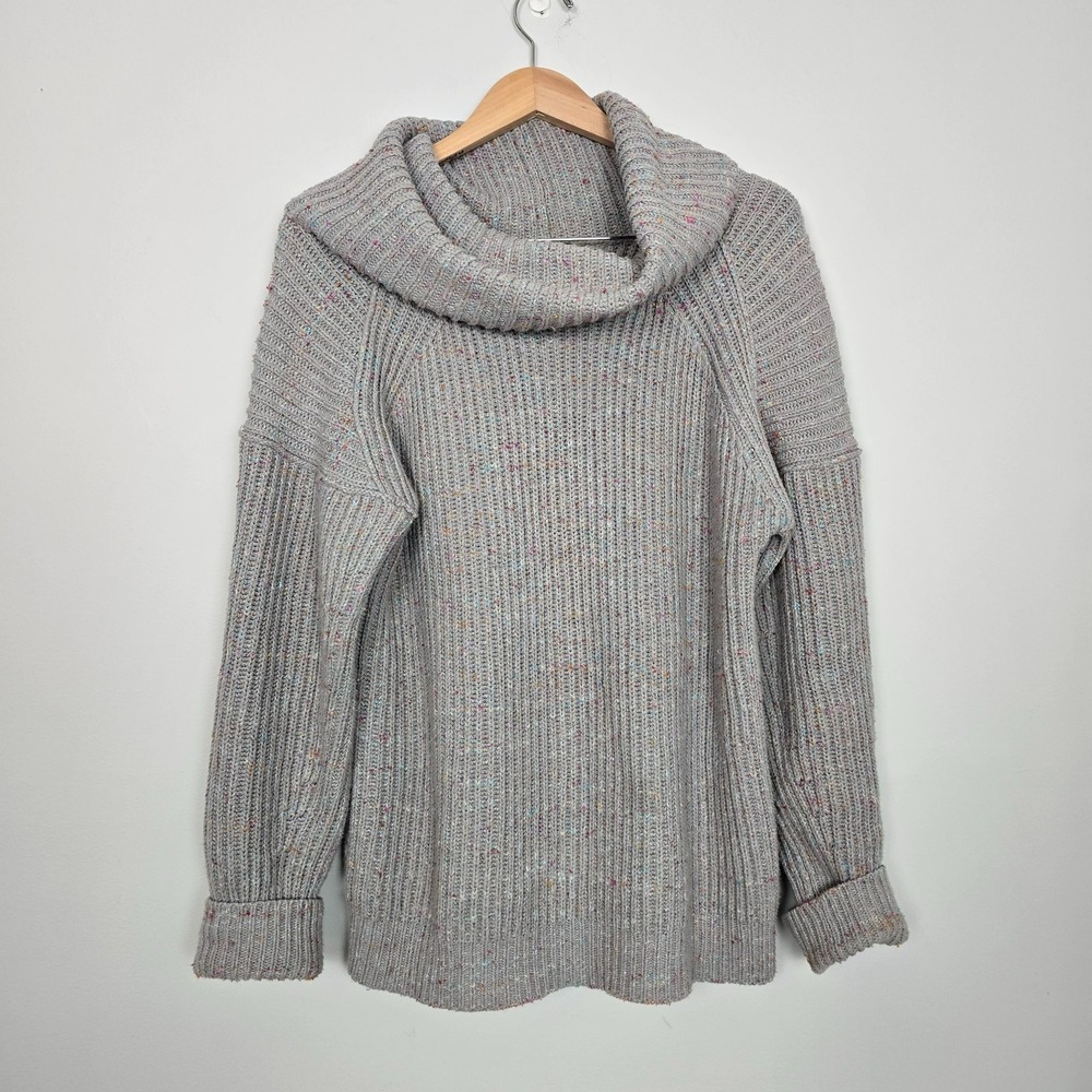 Free People Womens Oversized Sweater Sz XS Gray Boho Chic Aesthetic Cottagecore